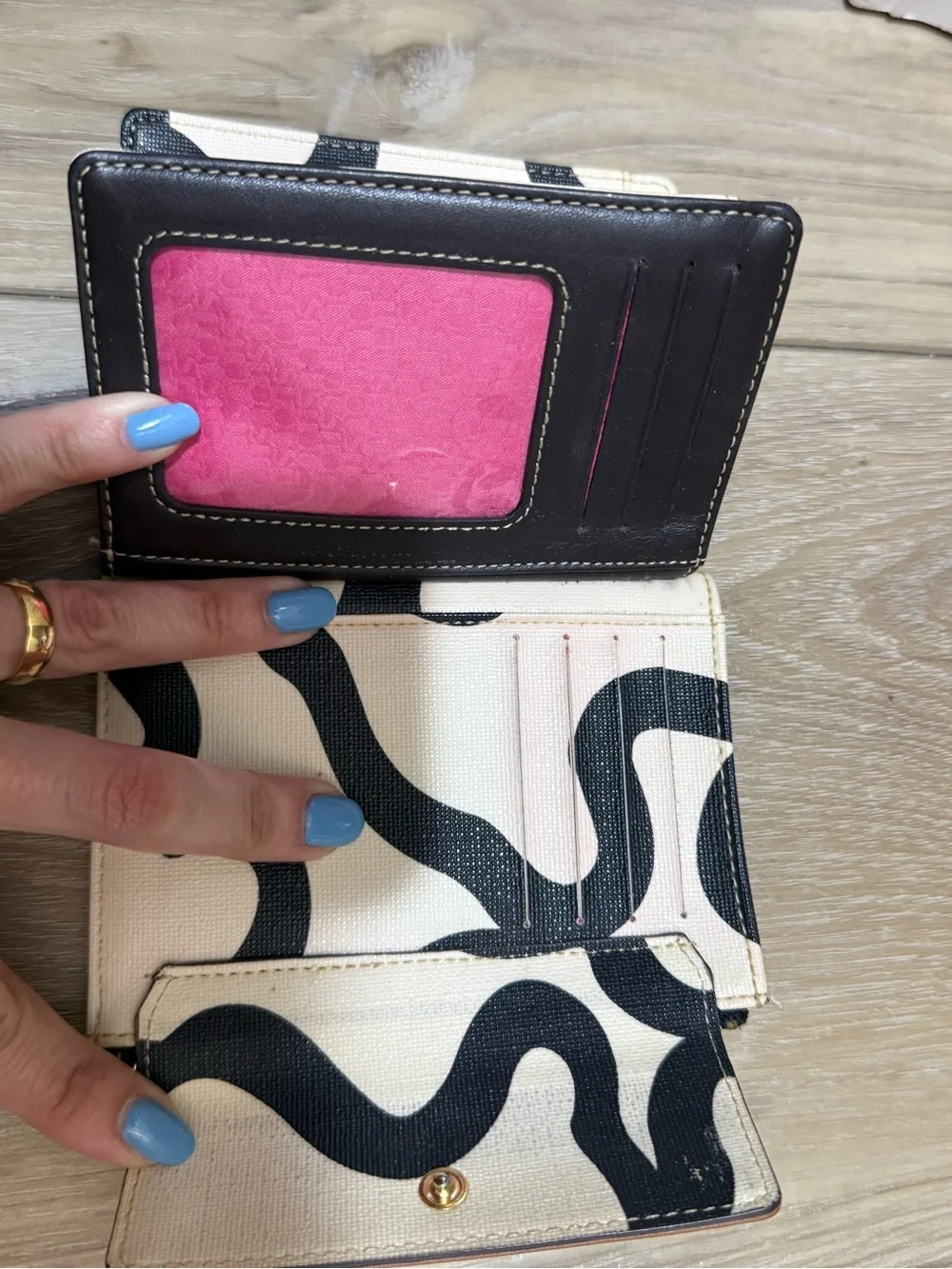 Tous Beige and Black Compact Wallet